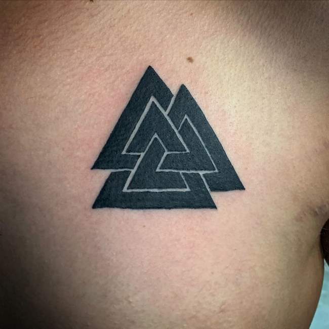 tattoo valknut 140