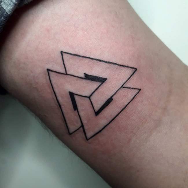 tattoo valknut 144