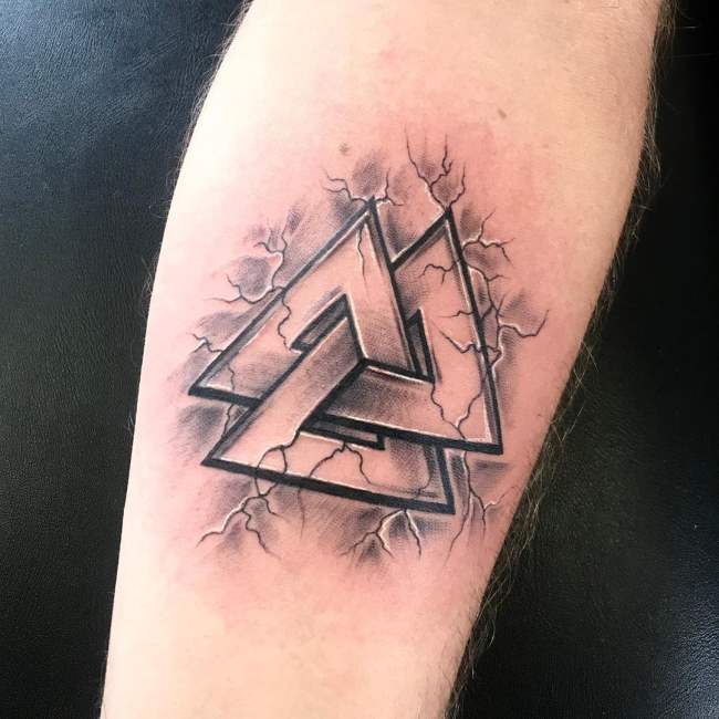 tattoo valknut 34