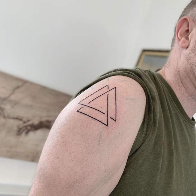 tattoo valknut 38