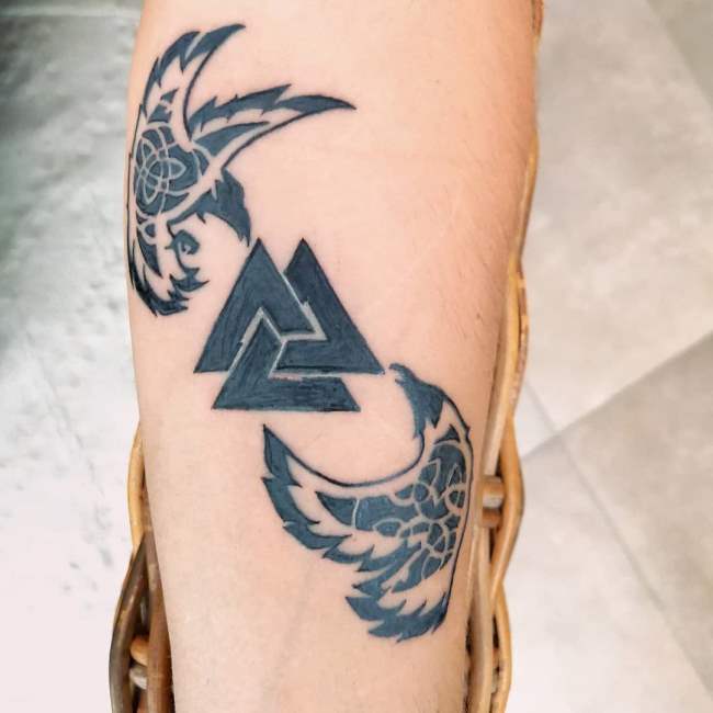 tattoo valknut 86