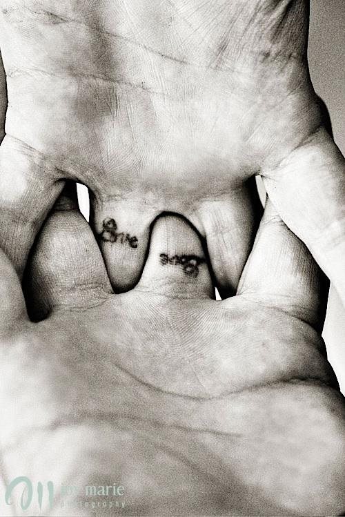 04 tatuagem anel casal