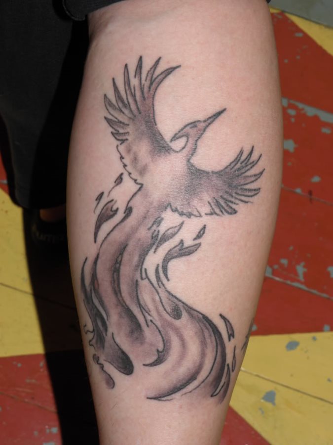 tatuagem ave fenix 31