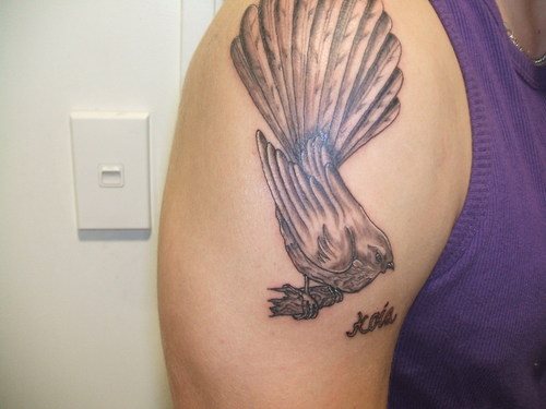 tatuagem ombro 222