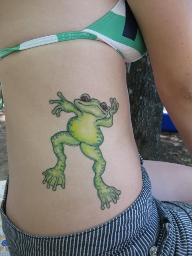 65 Tatuagens de rãs, sapos e girinos: Galeria