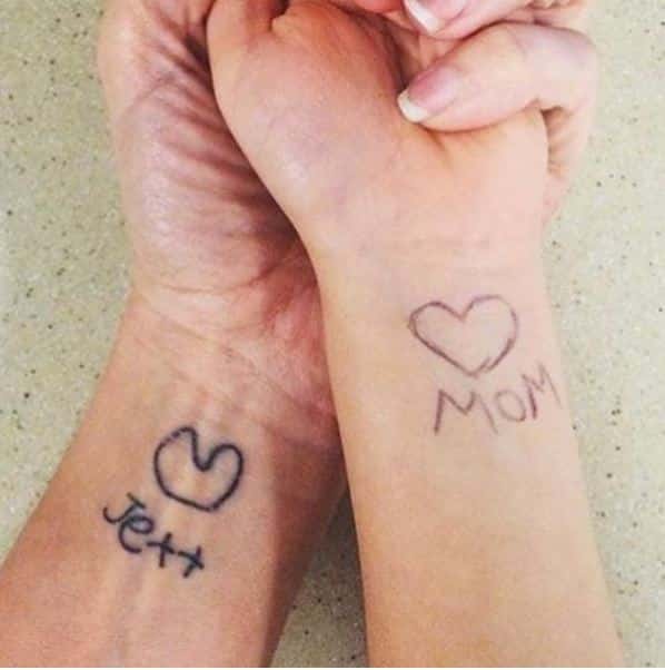 80 Tatuagens para mostrar o amor entre uma mãe e um filho ou filha
