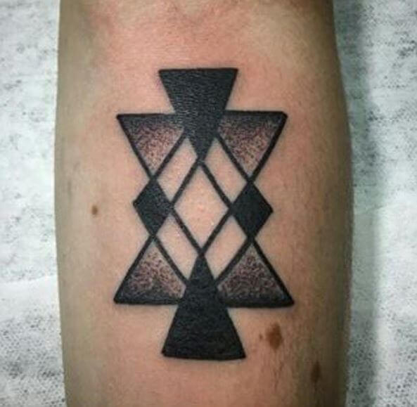 tatuagem triangulo 03