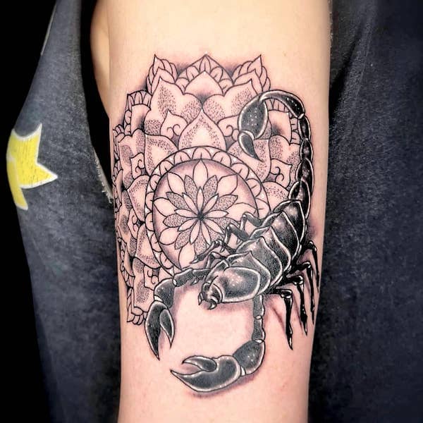 tatuagem signo escorpiao 58