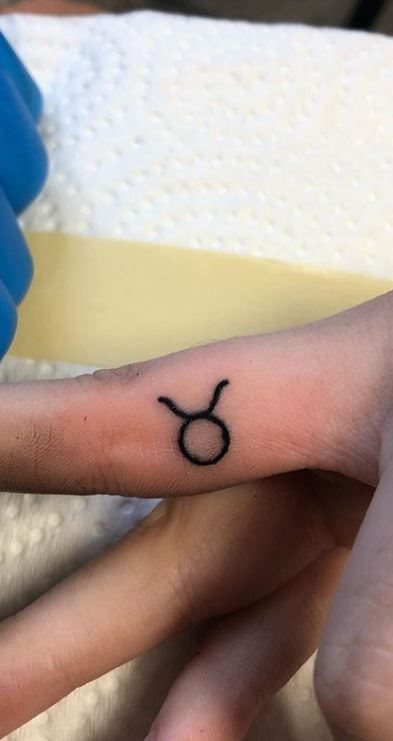 tatuagem signo touro 58